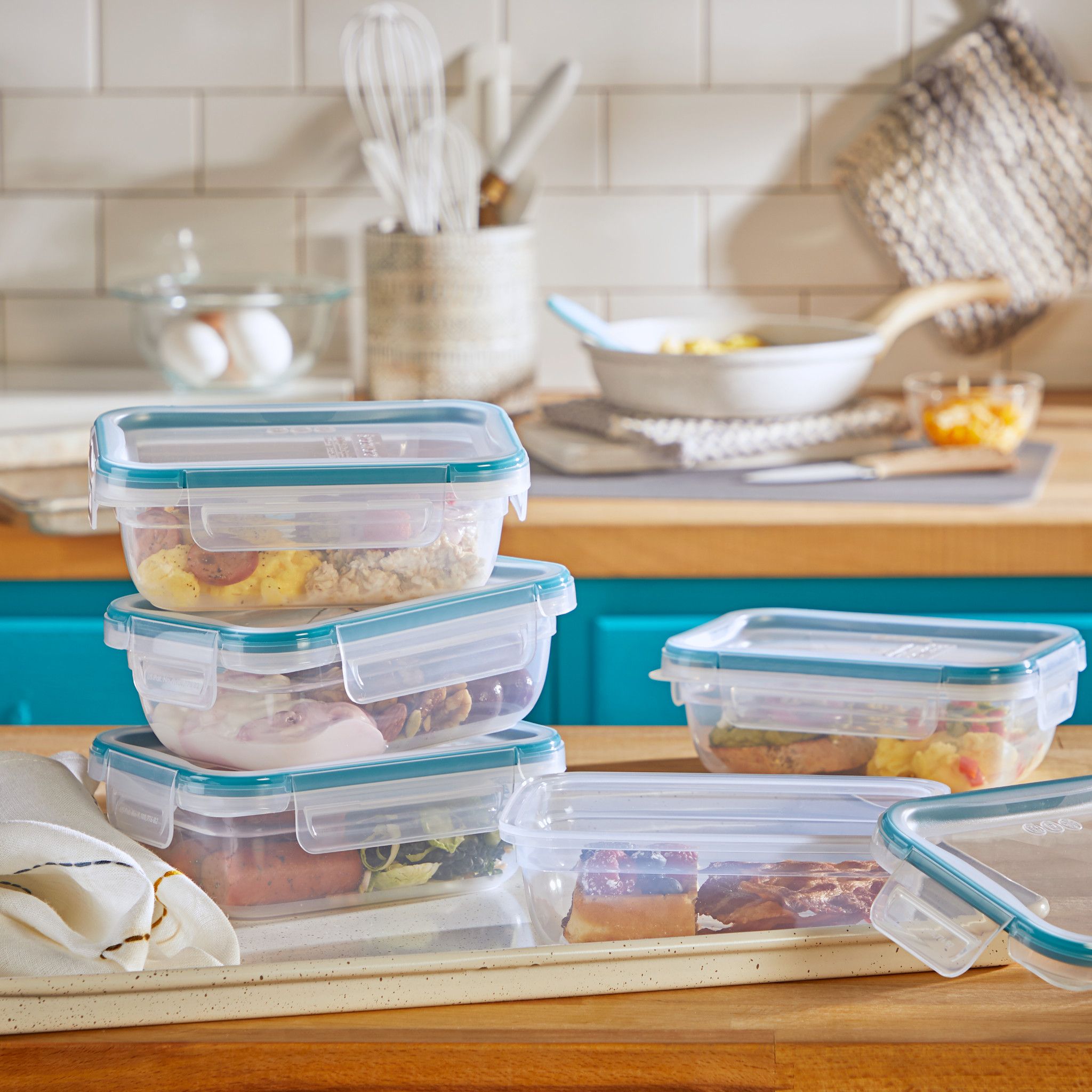 1140571_SW_Storage_Lifestyle_Square_Meal-Prep_10pc-3c-Plastic-Set_1.jpg